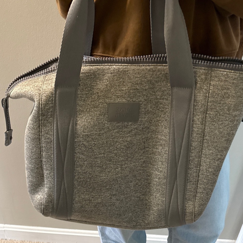 Dagne Dover Medium Landon Caryall Gray with Tech Pouch - Picture 3 of 6